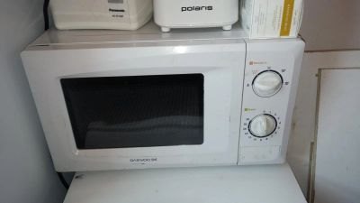 Лот: 4525852. Фото: 1. Микроволновка Daewoo. Микроволновки, мини-печи