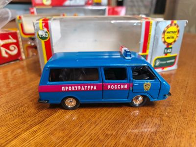 Лот: 25705290. Фото: 1. Модель РАФ-М 2203 СССР 1 к 43... Автомоделизм