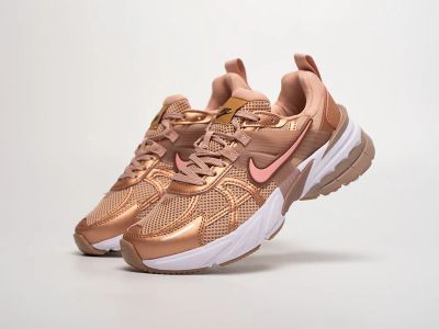 Лот: 24974844. Фото: 1. Кроссовки Nike Runtekk. Кеды, кроссовки, слипоны