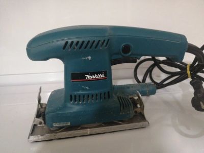 Лот: 16332264. Фото: 1. Виброшлифмашина Makita BO3700... Электроинструмент