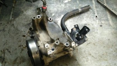 Лот: 10277044. Фото: 1. Помпа Honda Accord k24a k24a3... Двигатель и элементы двигателя