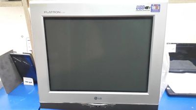 Лот: 8742928. Фото: 1. Монитор LG Flatron F720P. ЭЛТ-мониторы