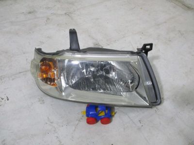 Лот: 15417269. Фото: 1. Фара передняя правая Mazda Bongo... Оптика и освещение