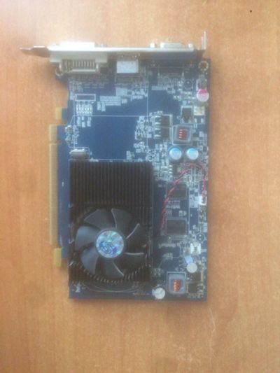 Лот: 10639532. Фото: 1. AMD HD Radeon 4700. Видеокарты