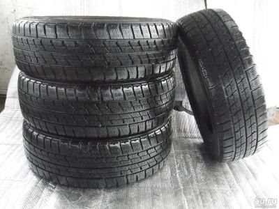 Лот: 17981336. Фото: 1. Зимние шины Goodyear ICE NAVI... Шины