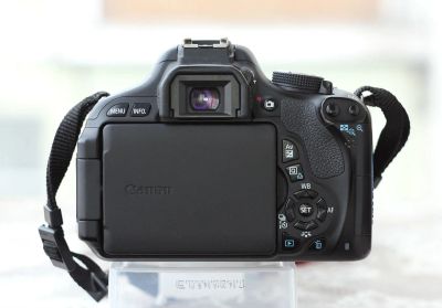 Лот: 12495983. Фото: 1. Canon 600d Kit 58mm 55-200mm. Цифровые зеркальные