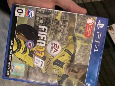 Лот: 16475846. Фото: 1. Игра FIFA 17 PS4. Игры для консолей