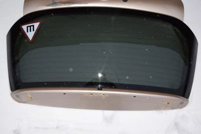 Лот: 8774262. Фото: 1. Стекло заднее Toyota RUNX, ALLEX. Кузов
