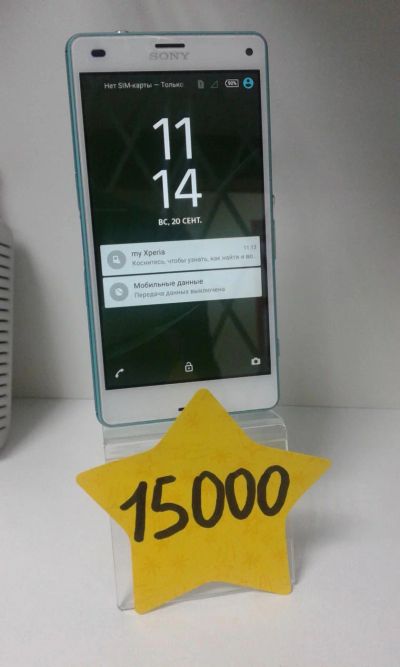 Лот: 7930093. Фото: 1. Sony Xperia Z3 Compact. Кнопочные мобильные телефоны