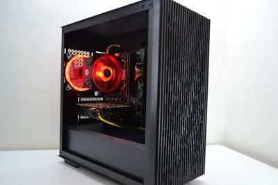 Лот: 18374175. Фото: 1. Игровой компьютер Ryzen 7 1700... Компьютеры в сборе