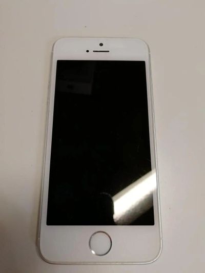 Лот: 10787565. Фото: 1. Apple Iphone 5s 16GB. Смартфоны