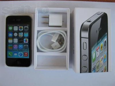 Лот: 3847508. Фото: 1. iPhone 4S 16 Gb(не ловит сеть). Смартфоны