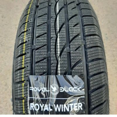 Лот: 24387966. Фото: 1. Зимняя резина 195/55 R-16 "Royal... Шины