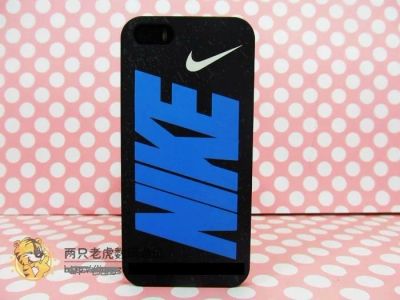 Лот: 6833280. Фото: 1. Пластиковый чехол Nike на iPhone... Чехлы, бамперы