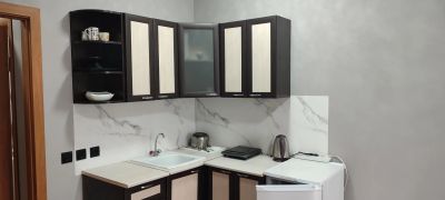 Лот: 25261406. Фото: 1. Кухонный гарнитур. Кухонные гарнитуры