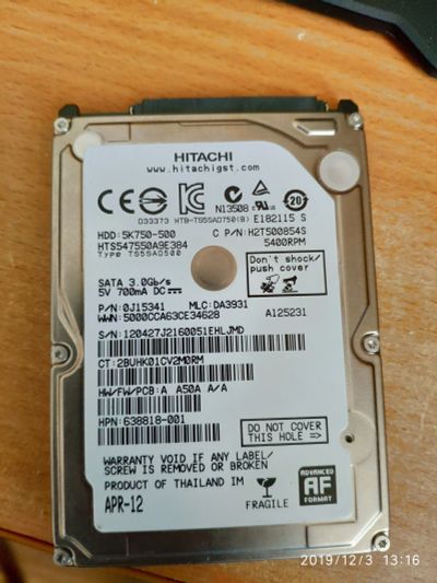 Лот: 15117755. Фото: 1. Hdd 2.5 hitachi 500gb мертвый. Жёсткие диски (HDD)