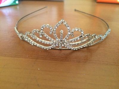 Лот: 7961627. Фото: 1. Диадема. Другое (ювелирные изделия, бижутерия, часы)