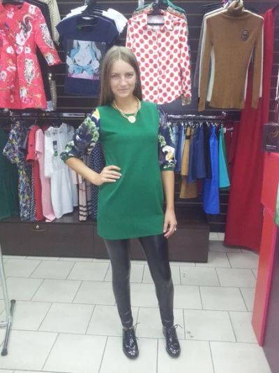 Лот: 5988731. Фото: 1. Платье-туника из трикотажной ткани... Платья