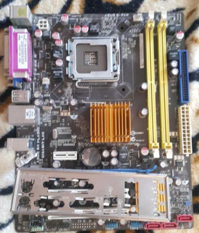 Лот: 8504752. Фото: 1. Материнская плата Asus P5QPL-AM. Материнские платы