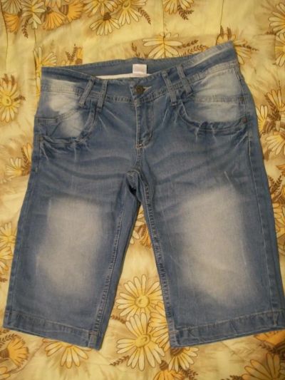 Лот: 6874324. Фото: 1. Шорты джинсовые женские голубые... Брюки, шорты