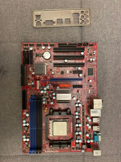 Лот: 18112450. Фото: 1. MSI 770-C45 + AMD Phenom X4 B45... Процессоры