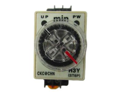 Лот: 17511968. Фото: 1. Реле времени H3Y-2 30 мин, 24V. Контрольно-измерительное оборудование