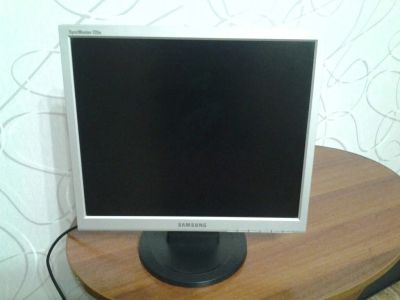 Лот: 4860202. Фото: 1. Samsung SyncMaster 720N. ЖК-мониторы