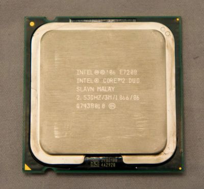 Лот: 4502895. Фото: 1. двухъядерный процессор Intel Core... Процессоры