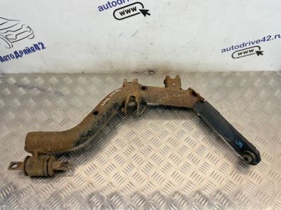 Лот: 21701989. Фото: 1. рычаг Honda Civic Ferio ES1. Двигатель и элементы двигателя