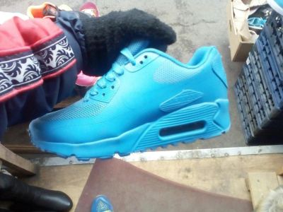 Лот: 8301675. Фото: 1. Новые Зимние Кроссовки Air Max... Кеды, кроссовки, слипоны