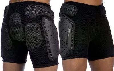 Лот: 9836723. Фото: 1. Защитные мото Шорты Dainese (р... Другое (мототехника)