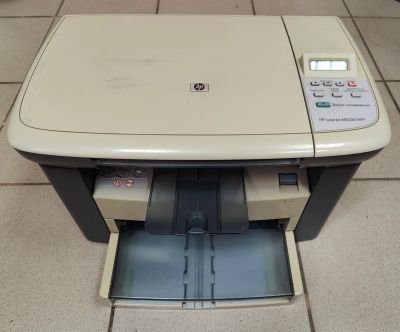 Лот: 25376449. Фото: 1. Мфу принтер лазерный HP M1005... МФУ и копировальные аппараты