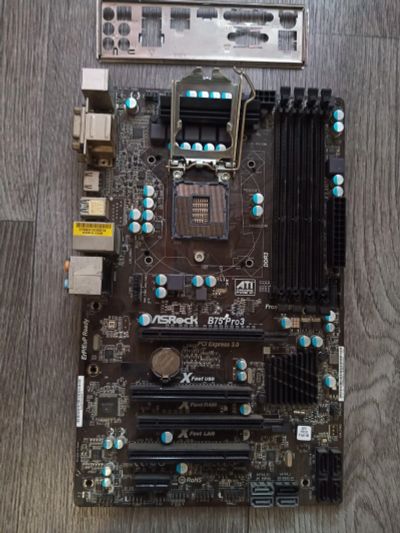Лот: 19423866. Фото: 1. ASRock B75 Pro3. Материнские платы