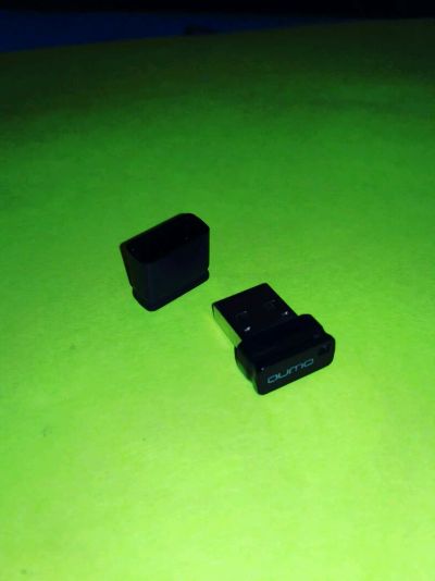 Лот: 9054865. Фото: 1. Чудо-флешка: маленькая красивая... USB-флеш карты