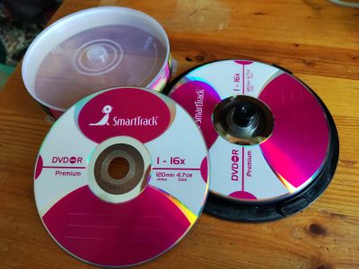Лот: 21574501. Фото: 1. DVD-R диски, 8шт. CD, DVD, BluRay