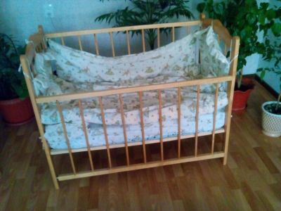 Лот: 8540795. Фото: 1. детская кроватка в комплекте с... Детские кровати и кроватки