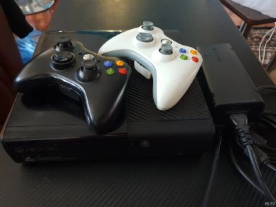 Лот: 12836285. Фото: 1. Xbox 360, 500gb, 2 джойстика. Игровые приставки, консоли