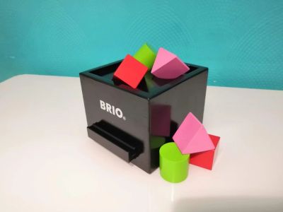 Лот: 16424743. Фото: 1. BRIO Игрушка "Сортер с кубиками... Развивающие