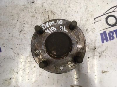 Лот: 21713195. Фото: 1. ступица Mazda Demio DW3W. Двигатель и элементы двигателя