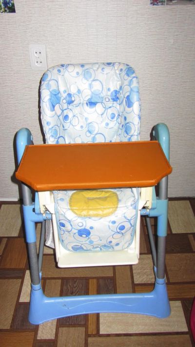 Лот: 9300173. Фото: 1. стульчик детский для кормления. Столики, стулья, парты