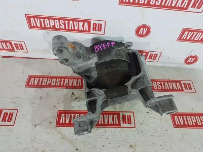 Лот: 20898079. Фото: 1. Подушка двигателя Mazda Axela... Двигатель и элементы двигателя