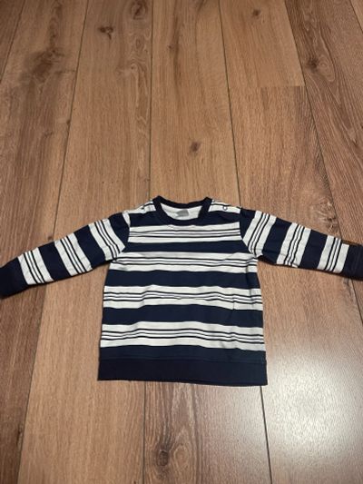 Лот: 23562168. Фото: 1. Джемпер на мальчика H&M 86см. Свитера, худи, толстовки