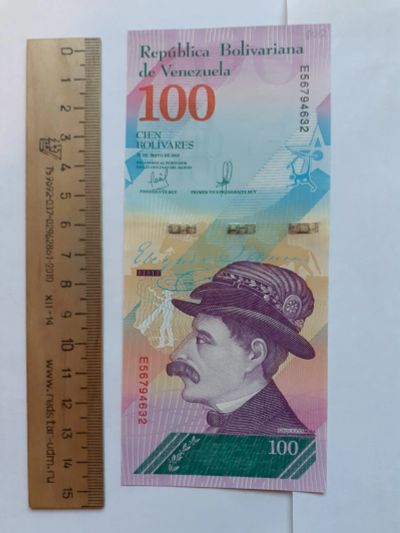Лот: 19434553. Фото: 1. Венесуэла 100 боливаров 2018 год... Америка