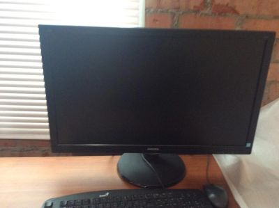 Лот: 5004151. Фото: 1. 27" (68,6 см) LCD LED Philips... ЖК-мониторы