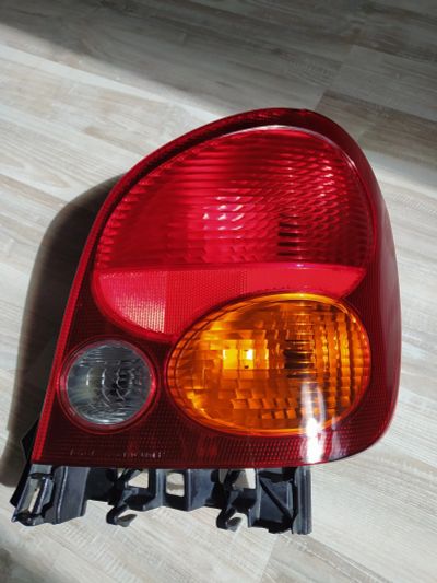Лот: 19320365. Фото: 1. Фонарь задний правый на Toyota... Оптика и освещение