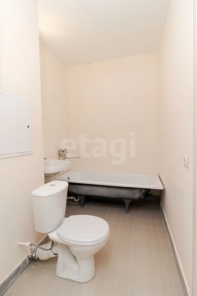 Лот: 25291332. Фото: 1. 1-комн. квартира , Красноярск... Квартиры, студии