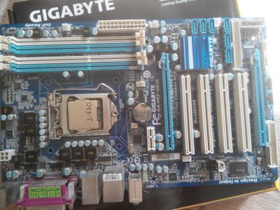 Лот: 7840572. Фото: 1. Продам материнскую плату Gigabyte... Материнские платы