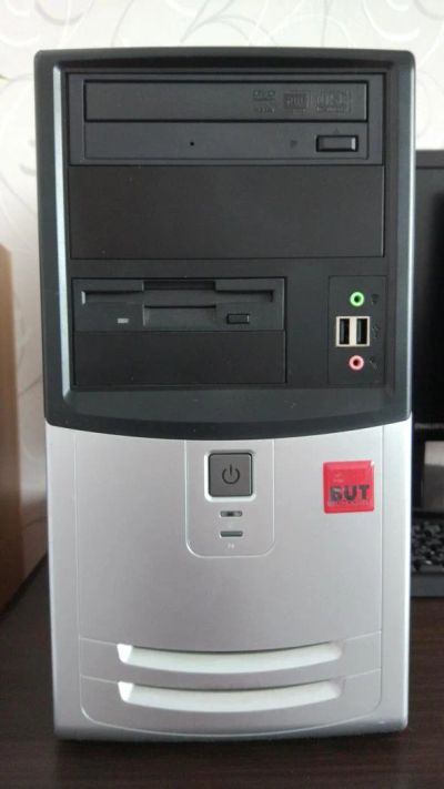 Лот: 11162450. Фото: 1. Системный блок (2х2,2 GHz/DDR2... Компьютеры в сборе
