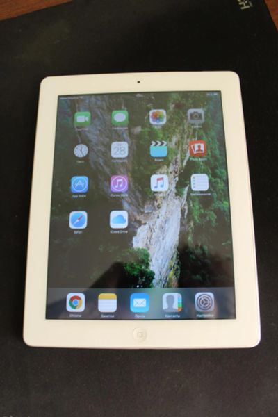 Лот: 8951651. Фото: 1. Планшет Apple iPad 2 64Gb WiFi... Планшеты