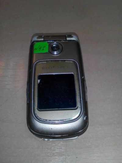 Лот: 7981202. Фото: 1. №48 . Телефон Sony Ericsson Z710i... Кнопочные мобильные телефоны